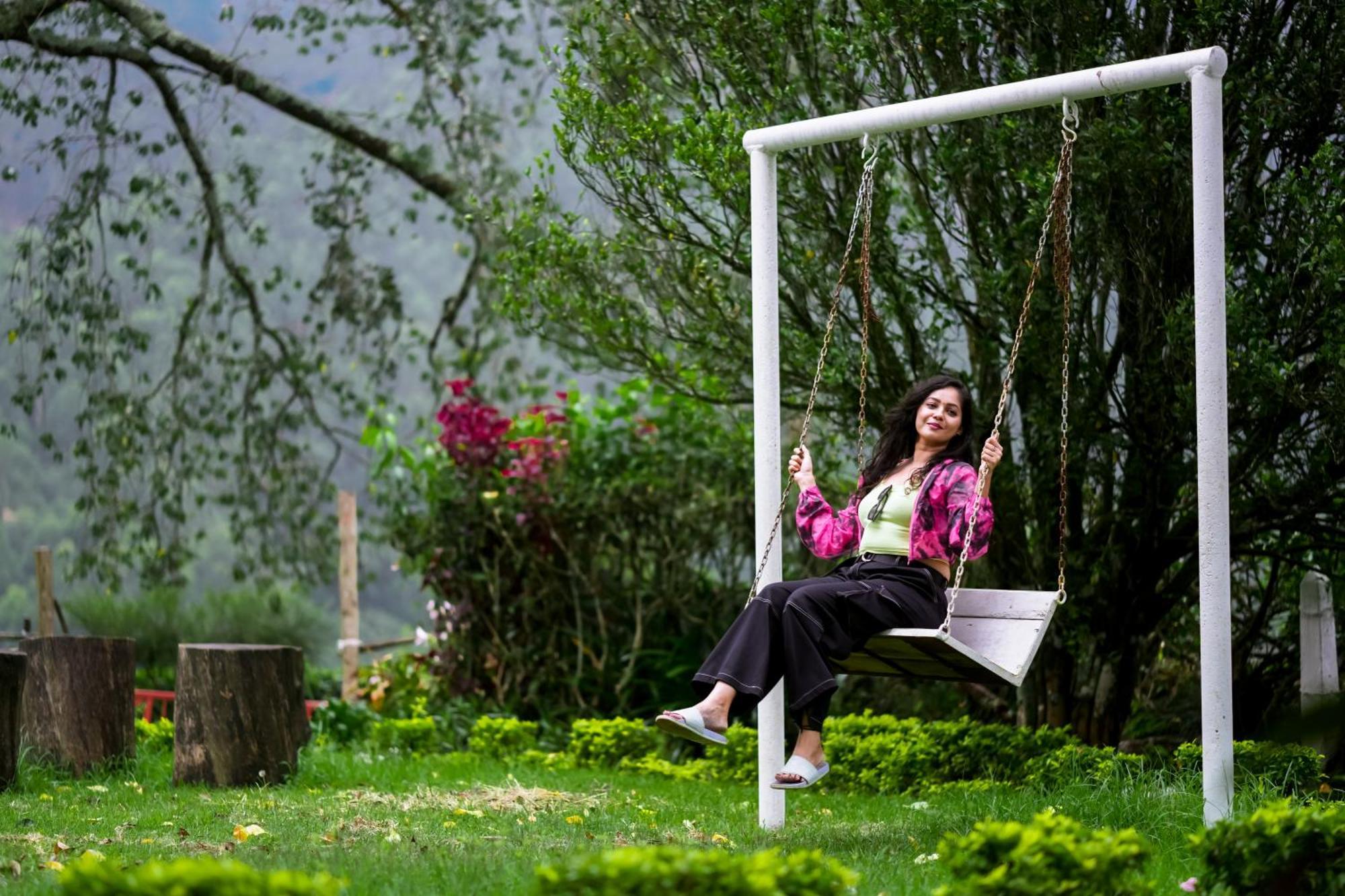 Arivikad Tea Bungalow Munnar By Voye Homes Suryanelli Esterno foto